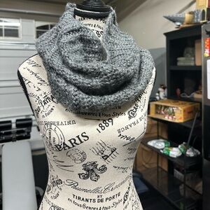 H&M turtle neck scarf